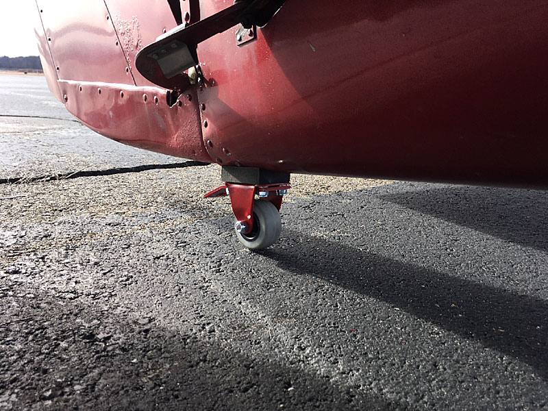 cessna tail skid roller