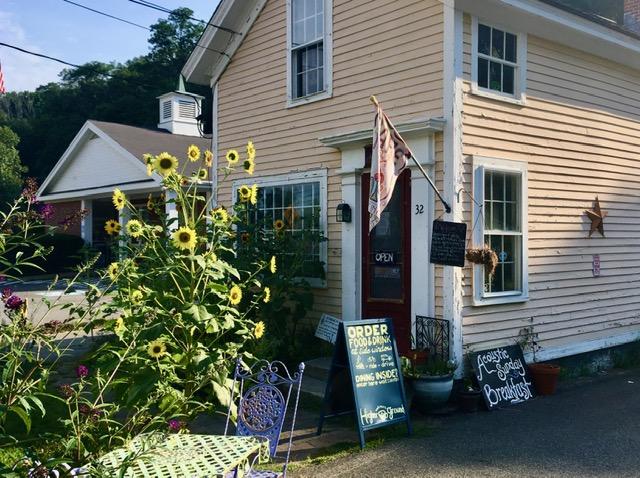 Higher Grounds coffee shop restaurant diner at goodspeed airport east haddam connecticut ct